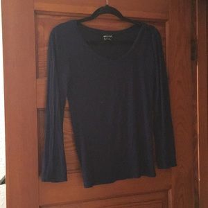 Long sleeve shirt